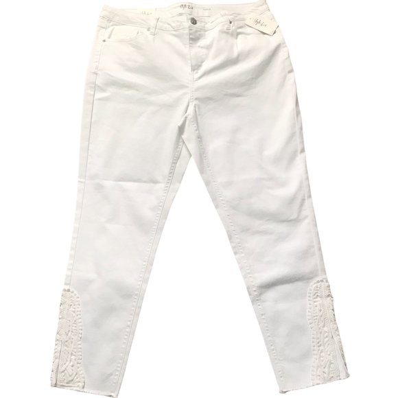 Style & Co Women's Crochet Stretch Ankle Pants NWT - Picture 1 of 8